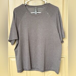 Lululemon metal vent tech shirt